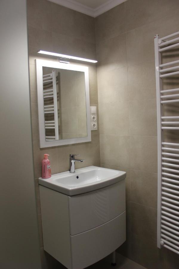 Second Home Apartments Miskolctapolca Ngoại thất bức ảnh