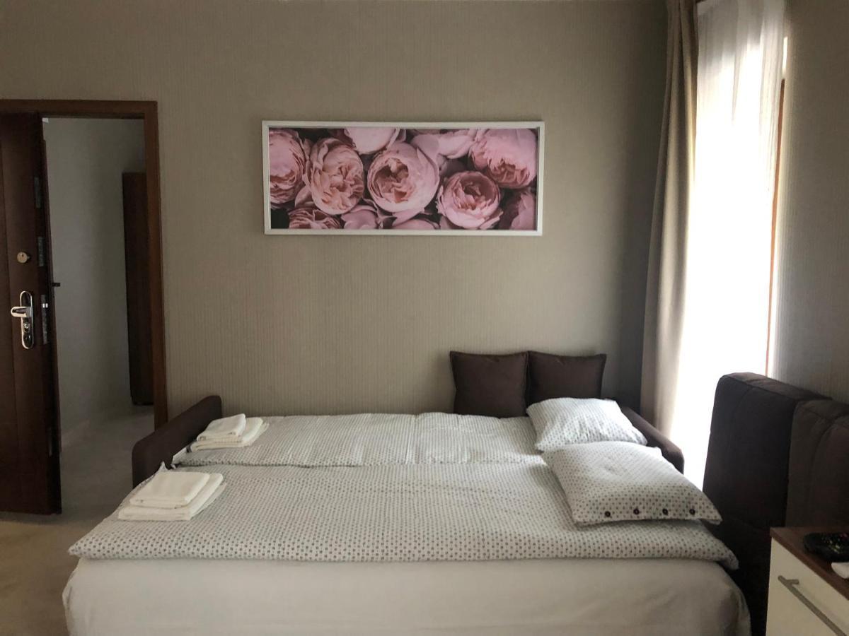 Second Home Apartments Miskolctapolca Ngoại thất bức ảnh